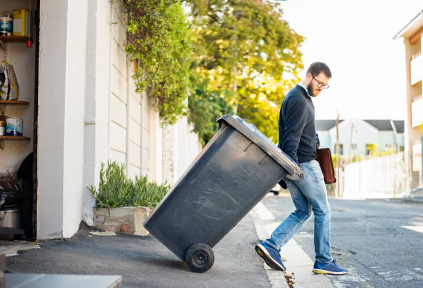 Best Yard Cleanup Services  in Pantops, VA